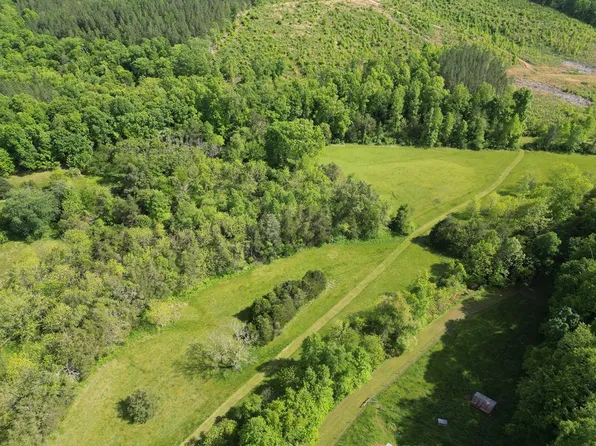 Hog Creek Ln, Esmont, VA 22937