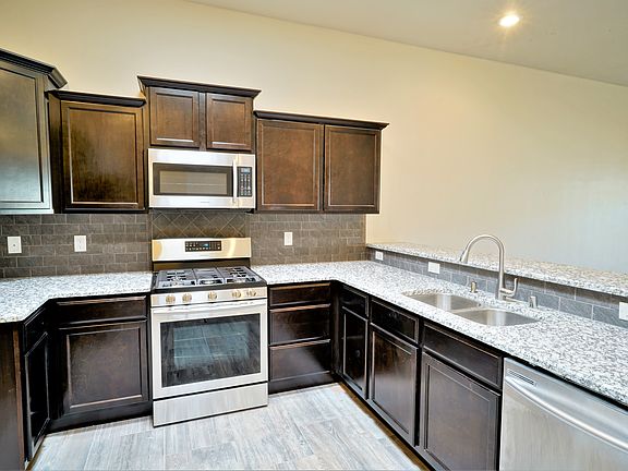 2nd image of 4430 Levante Dr