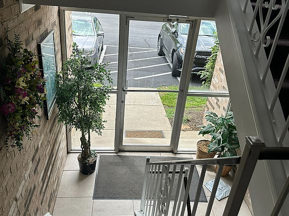 5th image of 6370 Barre Rd APT 3