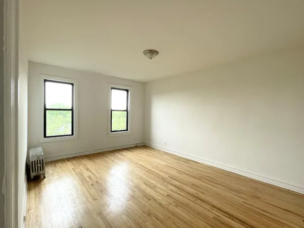 815 East 14th Street image 1 of 11