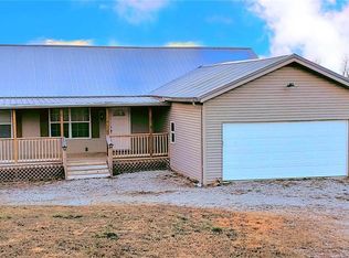 15145 Heritage Ln, Plato, MO 65552