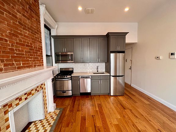 4th image of 22 Mac Donough St #1A