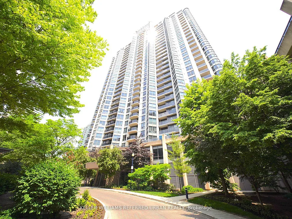 10 Northtown Way #212