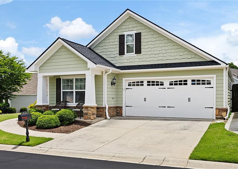 1st image of 418 Thaxton Ln