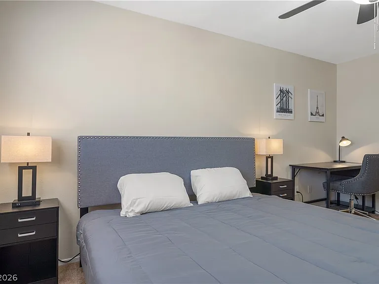 8216 Diamond Star Ct — Photo 18