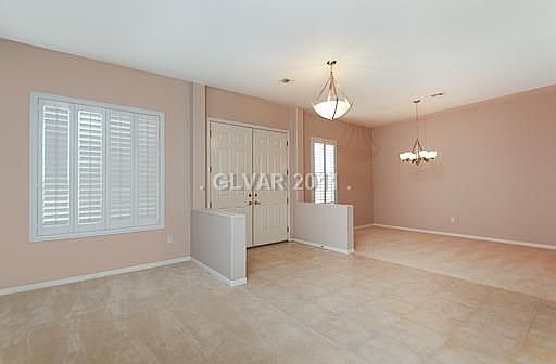 3rd image of 2561 Woodson Ave