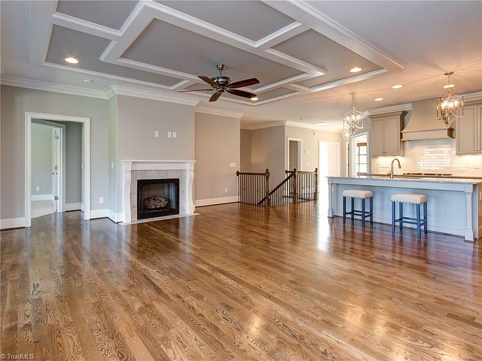 1812 New Garden Rd Greensboro, NC, 27410 Apartments for Rent Zillow