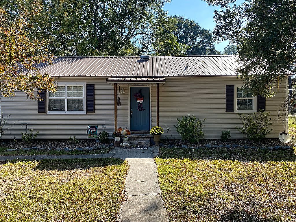 613 E 6th St, Carlisle, AR 72024 Zillow
