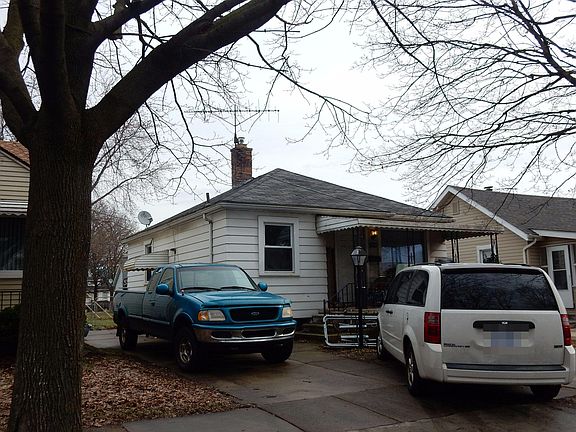 2nd image of 1770 Arlington Ave