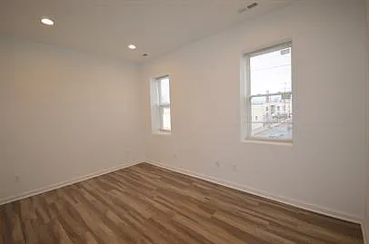 3131 1/2 Edgemont St #B — Photo 13