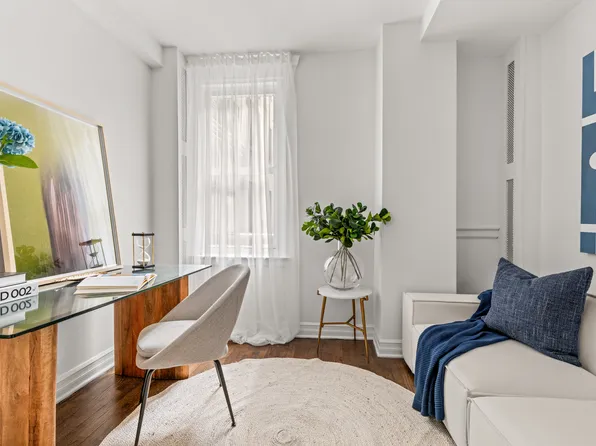 21 East 90th Street image 8 of 10