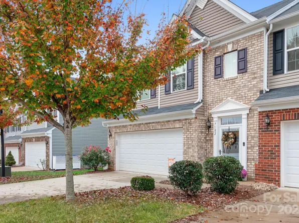 7182 Mariners Village Dr, Denver, NC 28037