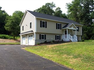 95 A F Putnam Rd, Charlton, MA 01507