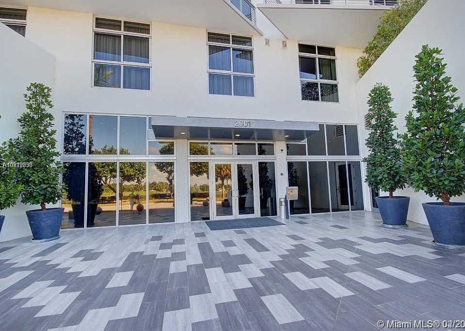 1st image of 2001 Meridian Ave APT 520