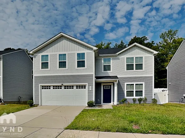 661 Pointe Andrews Dr SW, Concord, NC 28025