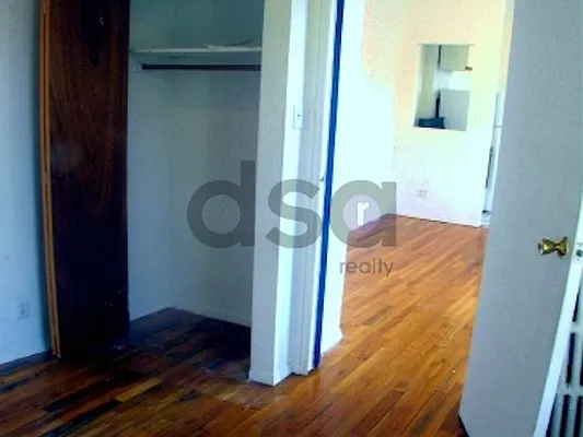 Rented by DSA Realty | media 18