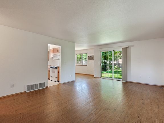 2nd image of 1916 N 14th St APT 5