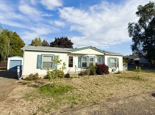 10413 F Ave, Island City, OR 97850