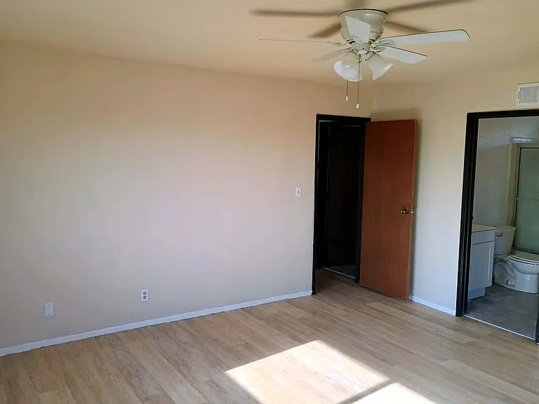 1319 N Azusa Ave #4 — Photo 12