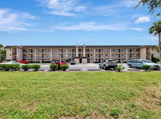 102 Capri Isles Blvd APT 206, Venice, FL 34292