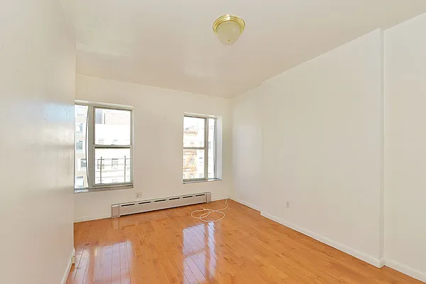 Rented by Compass | media 8