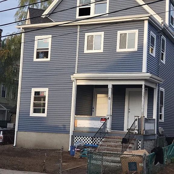6 Monponset St #3 — Photo 1