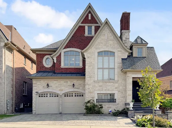 109 Farrell Rd, Vaughan, ON L6A 4W7