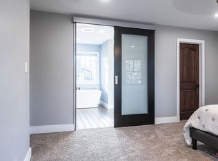 5660 Minnetonka Dr, Shorewood, MN 55331