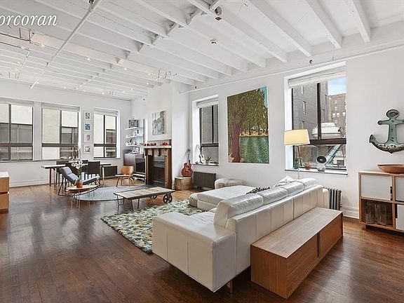 4th image of 117 W 17th St APT 6D