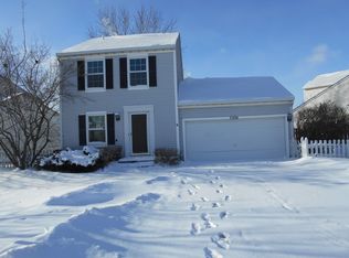 5374 Lansbury Cir, Lake In The Hills, IL 60156