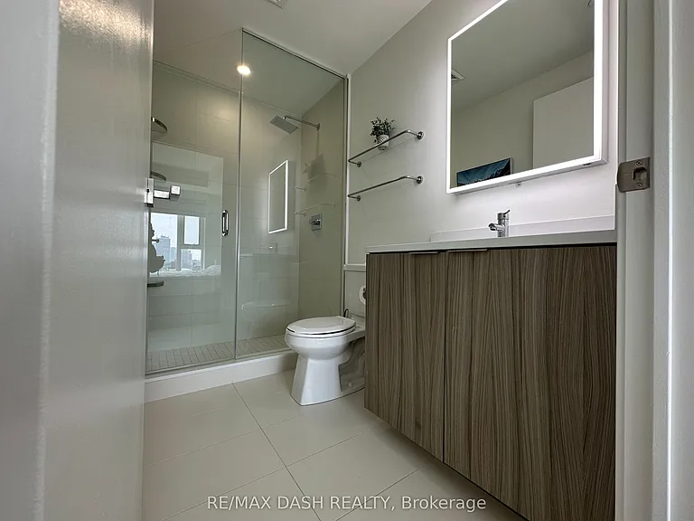 223 Saint Clair Ave W #1002 — Photo 21