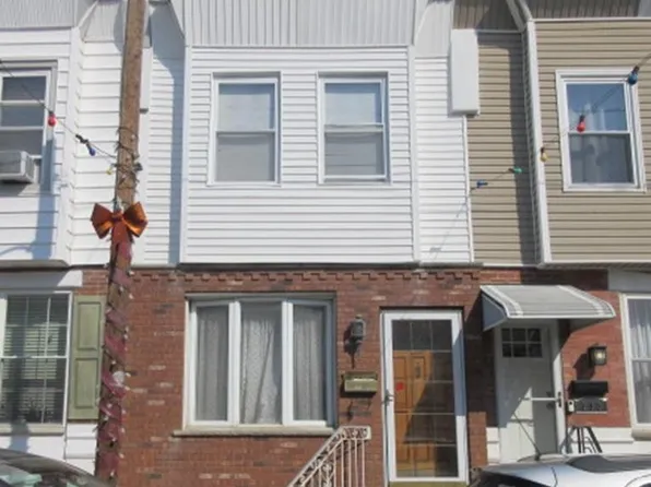 115 Roseberry St, Philadelphia, PA 19148