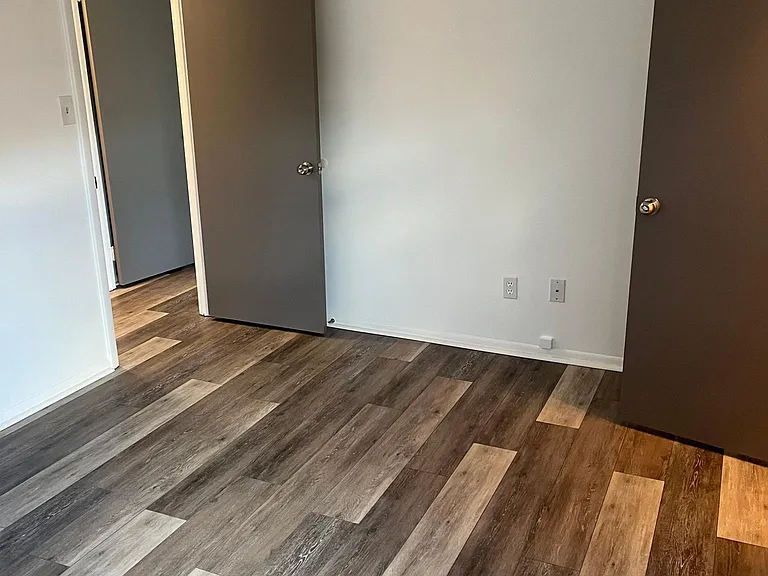 1131 84th Ave N #D — Photo 16
