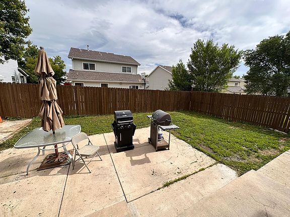 Large backyard for pets