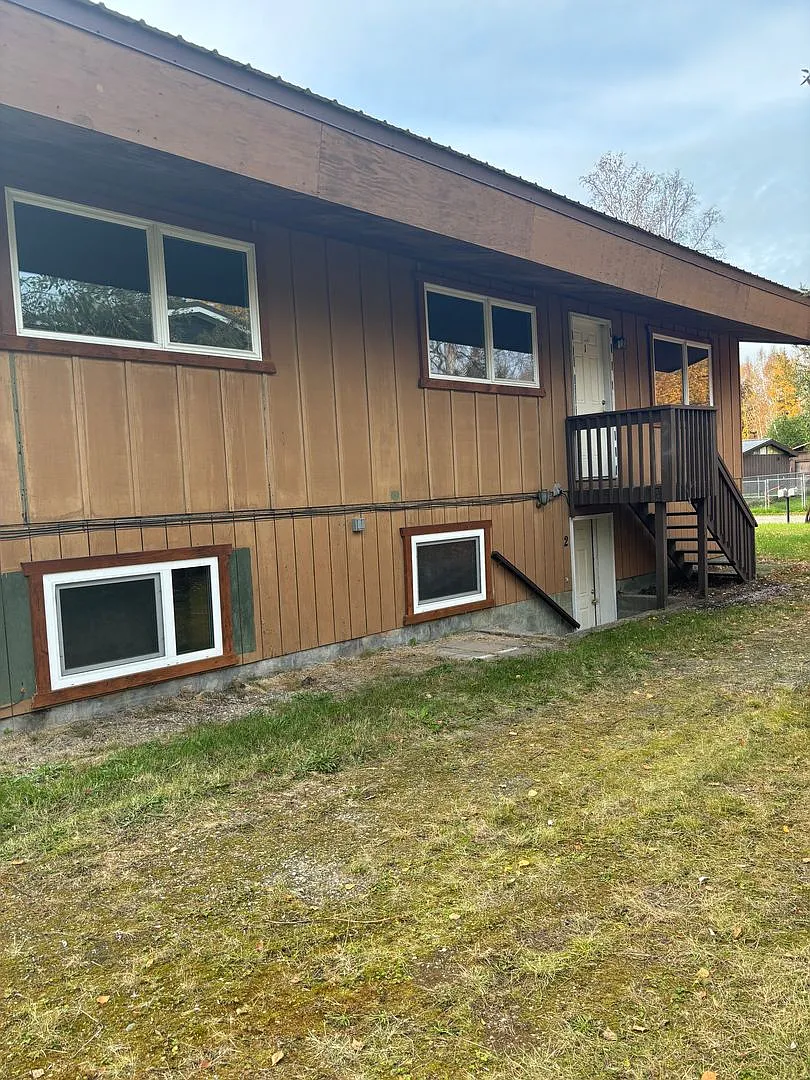Fahrenkamp Ave 4037 -SB — Photo 1