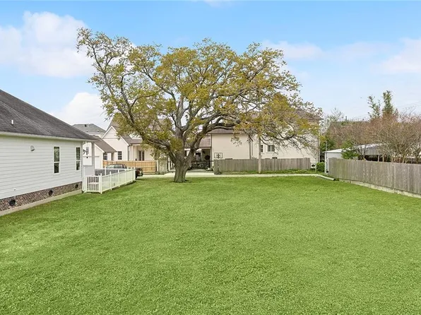 6762 Orleans Ave, New Orleans, LA 70124