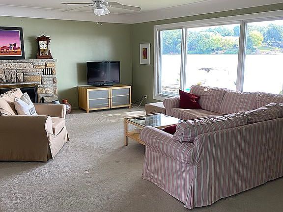5th image of 8465 Woodland Shore Dr