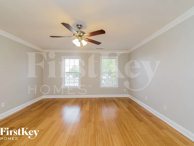 5819 Willowdale Dr — Photo 10