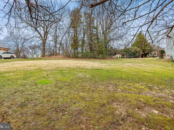 7011 Partridge Pl, Hyattsville, MD 20782