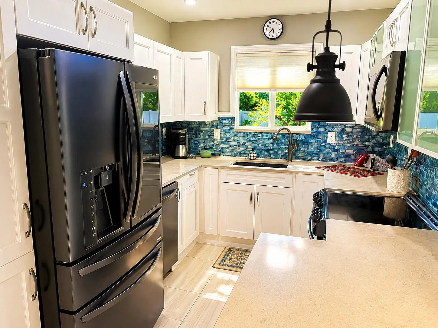 2 bed, 2.0 bath, 1114 sqft, $6,500 — Photo 4