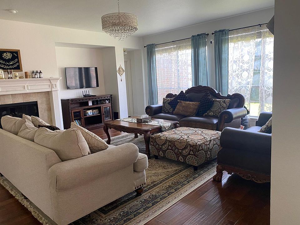 1st image of 3113 Stinson Dr