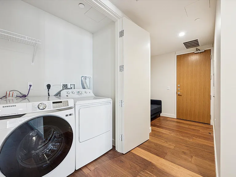 44 East Ave #2606 — Photo 8