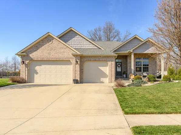 2800 Wild Orchid Way, Columbus, IN 47201