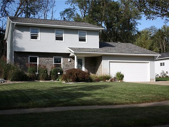2nd image of 519 Cedarcrest Dr