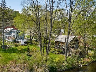 54 Water St, Leeds, MA, 01053