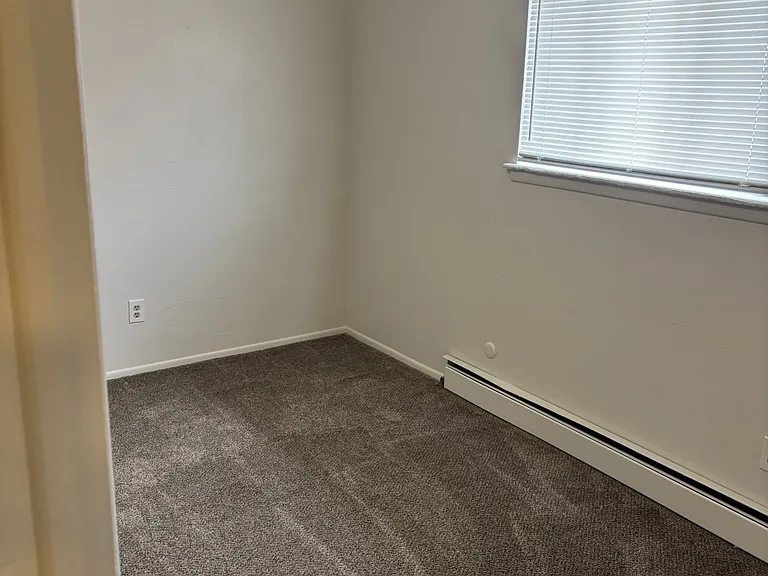 37 Douglas Ln #37 — Photo 10