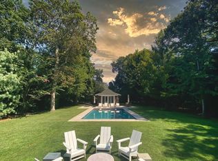 84 Jessup Ln, WESTHAMPTON BEACH, NY 11978