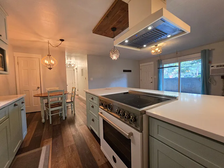 665 Manhattan Dr #1 — Photo 6