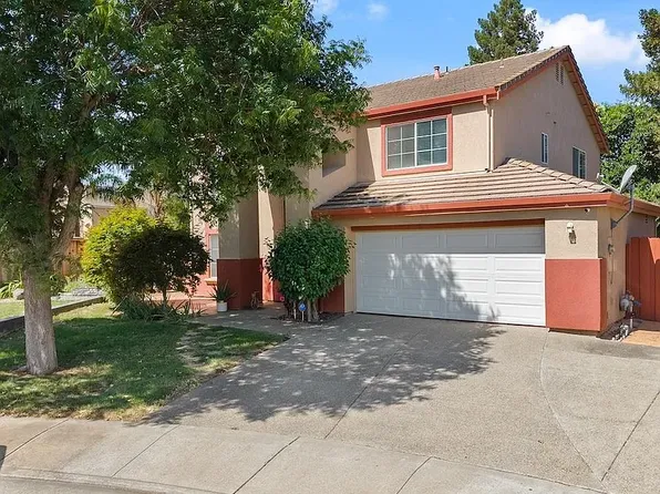 1555 Monterey Ct, Tracy, CA 95376
