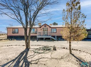 5460 Luchsinger Rd SE, Deming, NM 88030